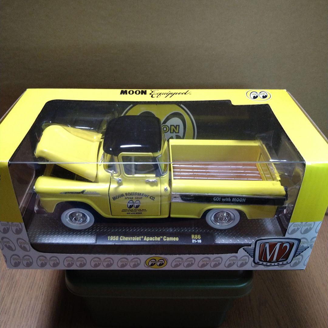 M2マシーン 1958 シボレー アパッチ カメオ ムーンアイズ