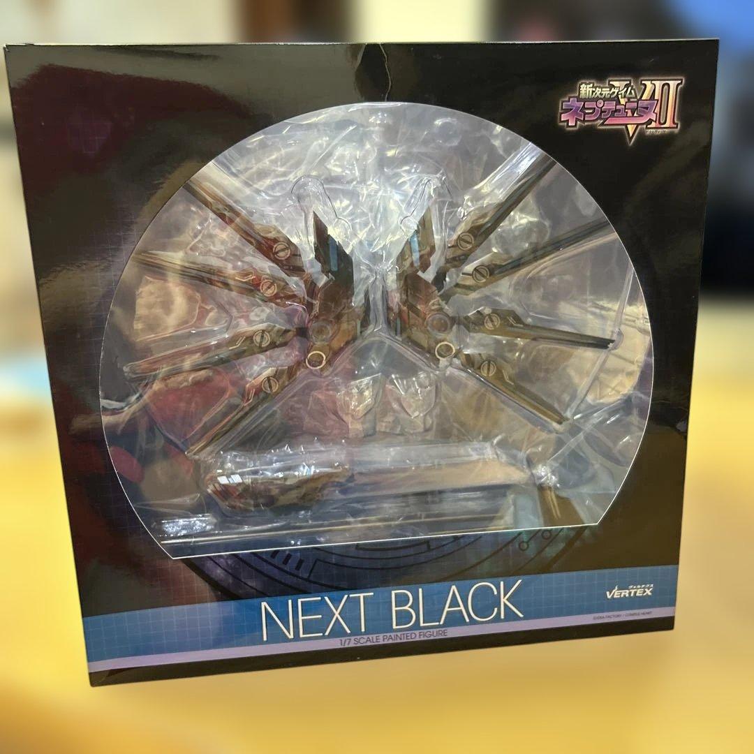 新次元ゲイム ネプテューヌVII ネクストブラック 1/7 塗装済み完成品