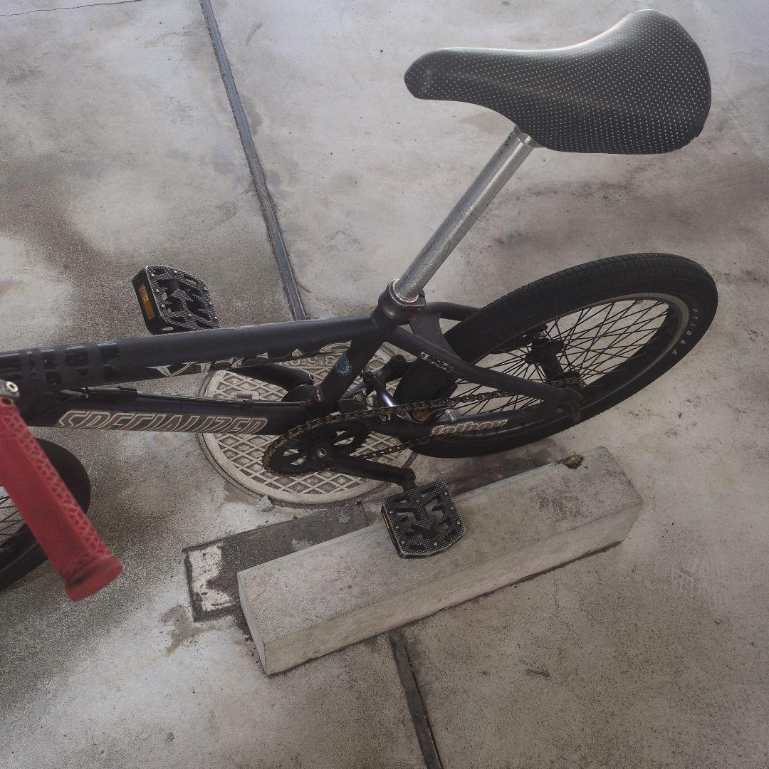 Specialized BMX 　引き取りで一万円割