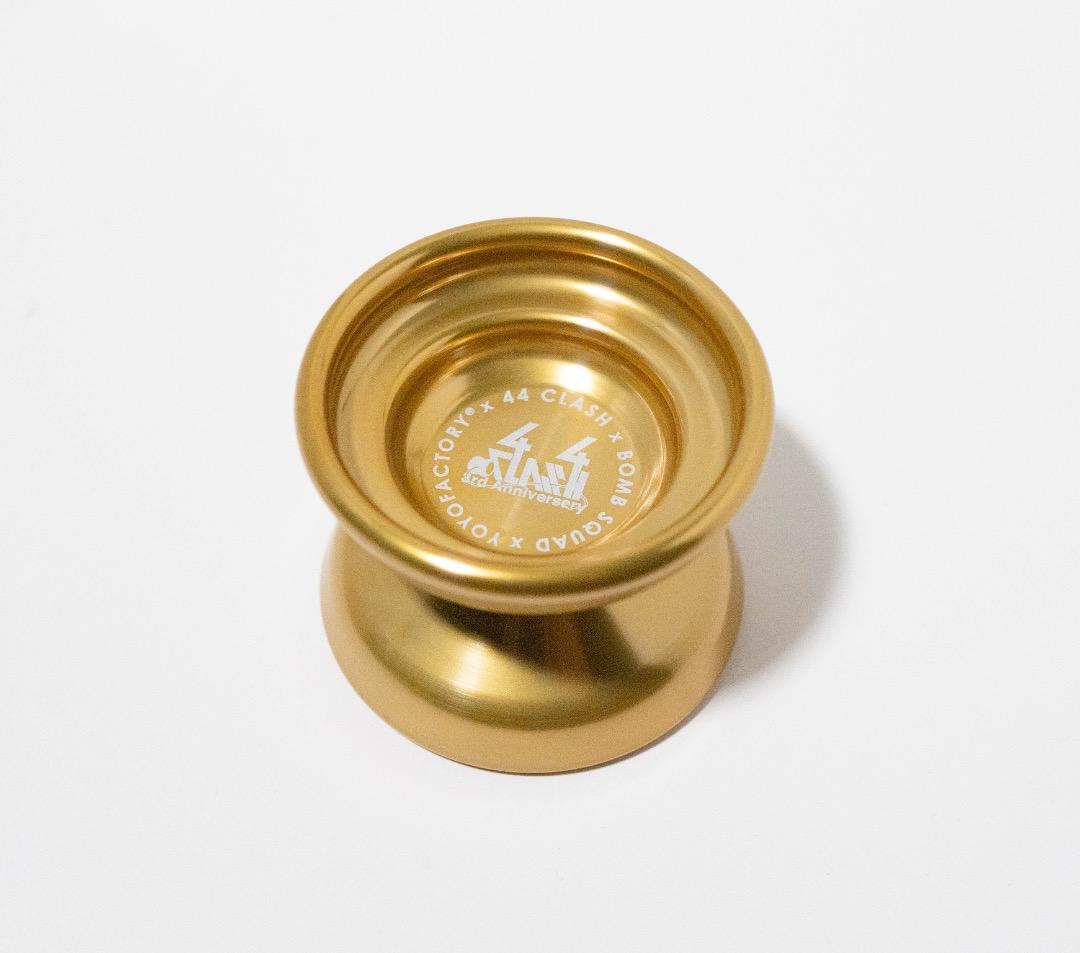 2010年購入／YoYoFactory Supernova 44CLASH限定
