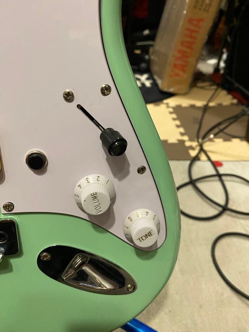 今日だけ値下げ　Squier P-90搭載　ストラトキャスター