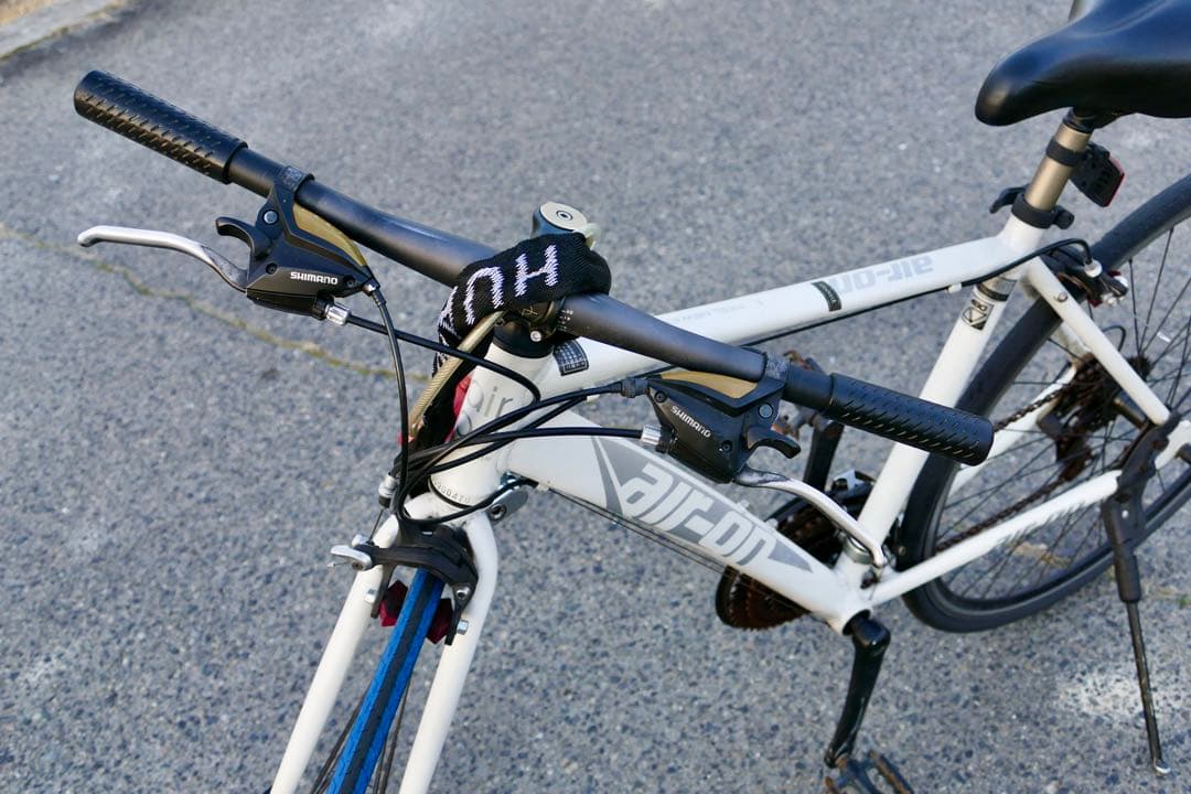 クロスバイク、サカモトテクノ エアーオン 21段変速12.2kg