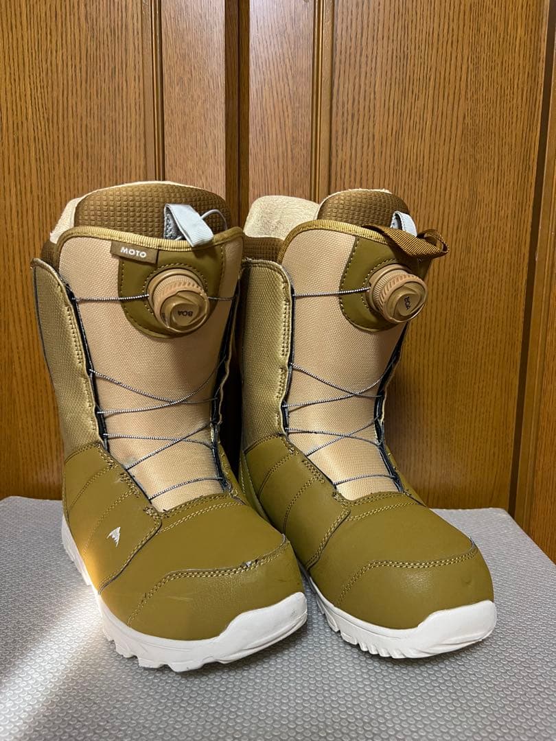 美品　BURTON MOTO BOAスノーボード　ブーツ オリーブ　28cm