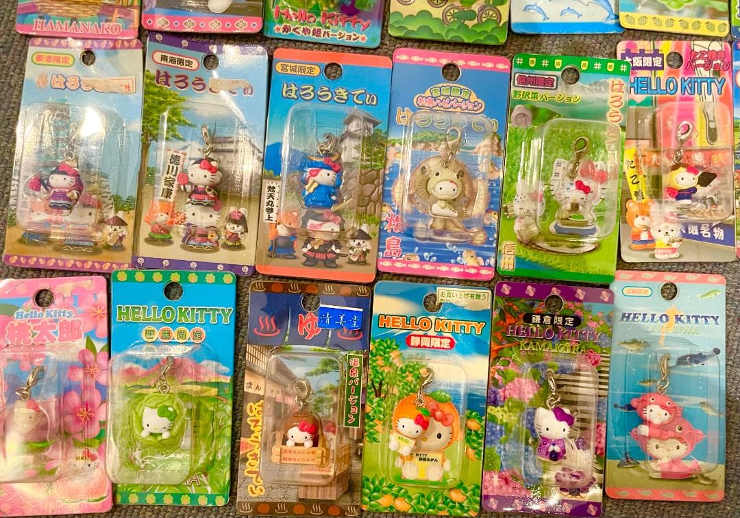 ヒ*マ様 サンリオ　ハローキティご当地マスコット　ストラップセット　まとめ　未開