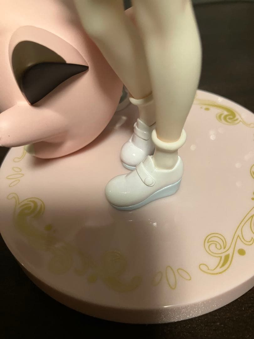 ポケモンセンターオリジナルフィギュア がんばリーリエ&ピッピ 中古