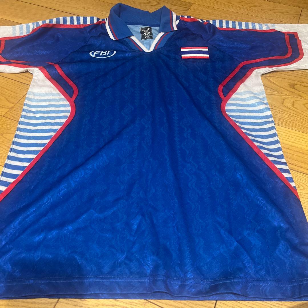 レア　THAILAND サッカーシャツ FBT製