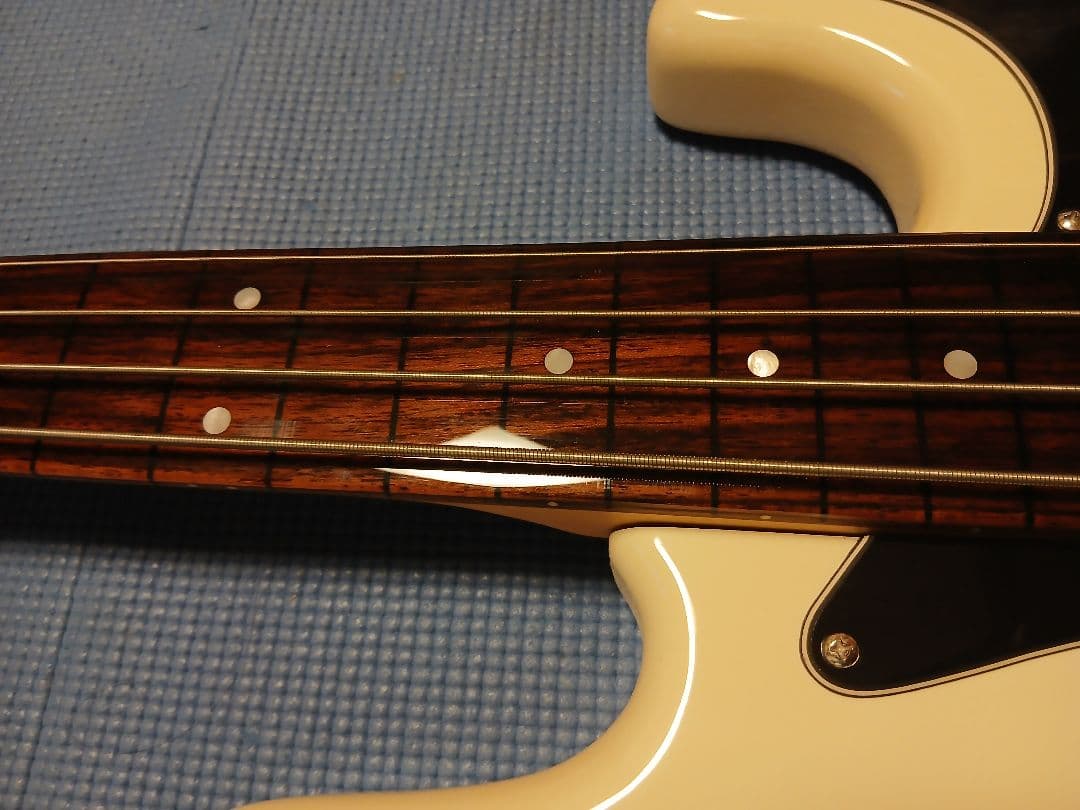 ベースフレットレスCustom Shop S.Nakamoto フラットワウンド