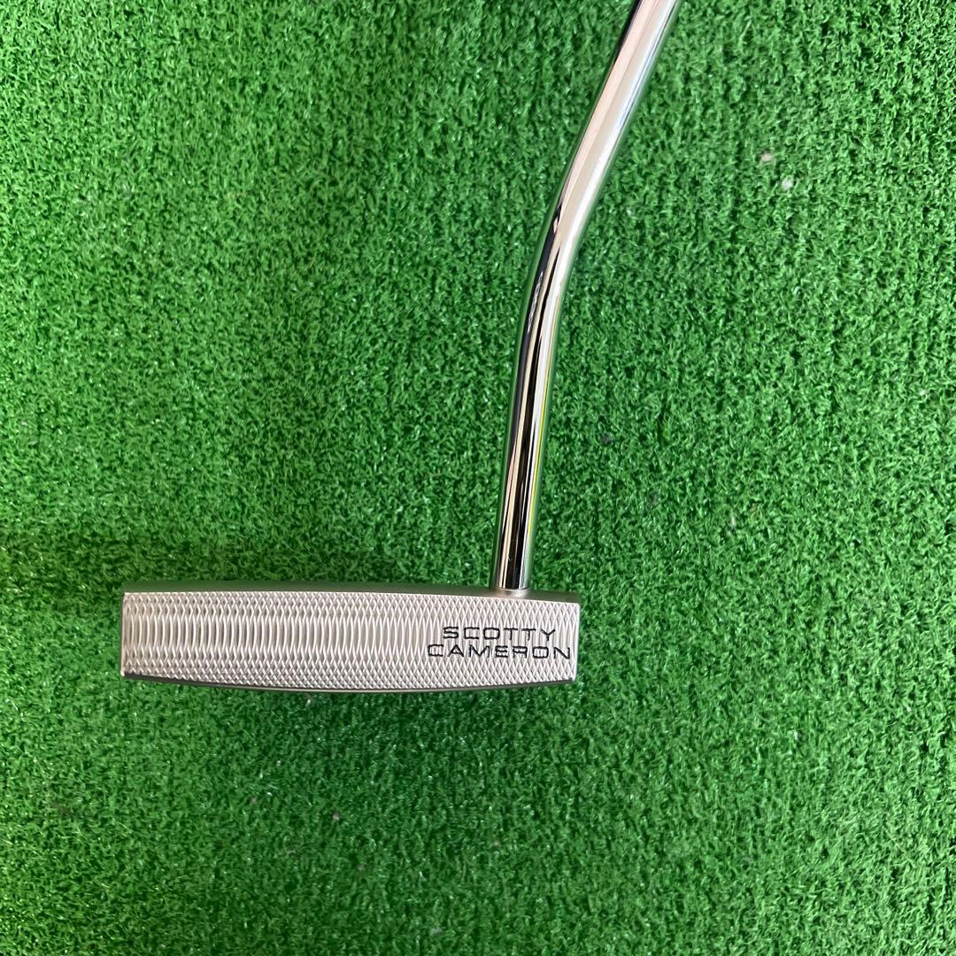 スコッティキャメロン　スーパーセレクト　GOLO6 33インチ 日本正規品