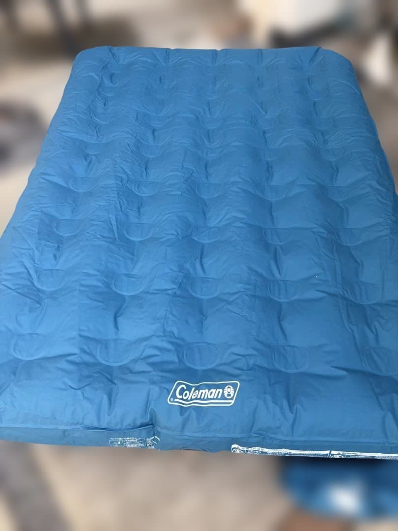 Coleman エアマットとポンプ
