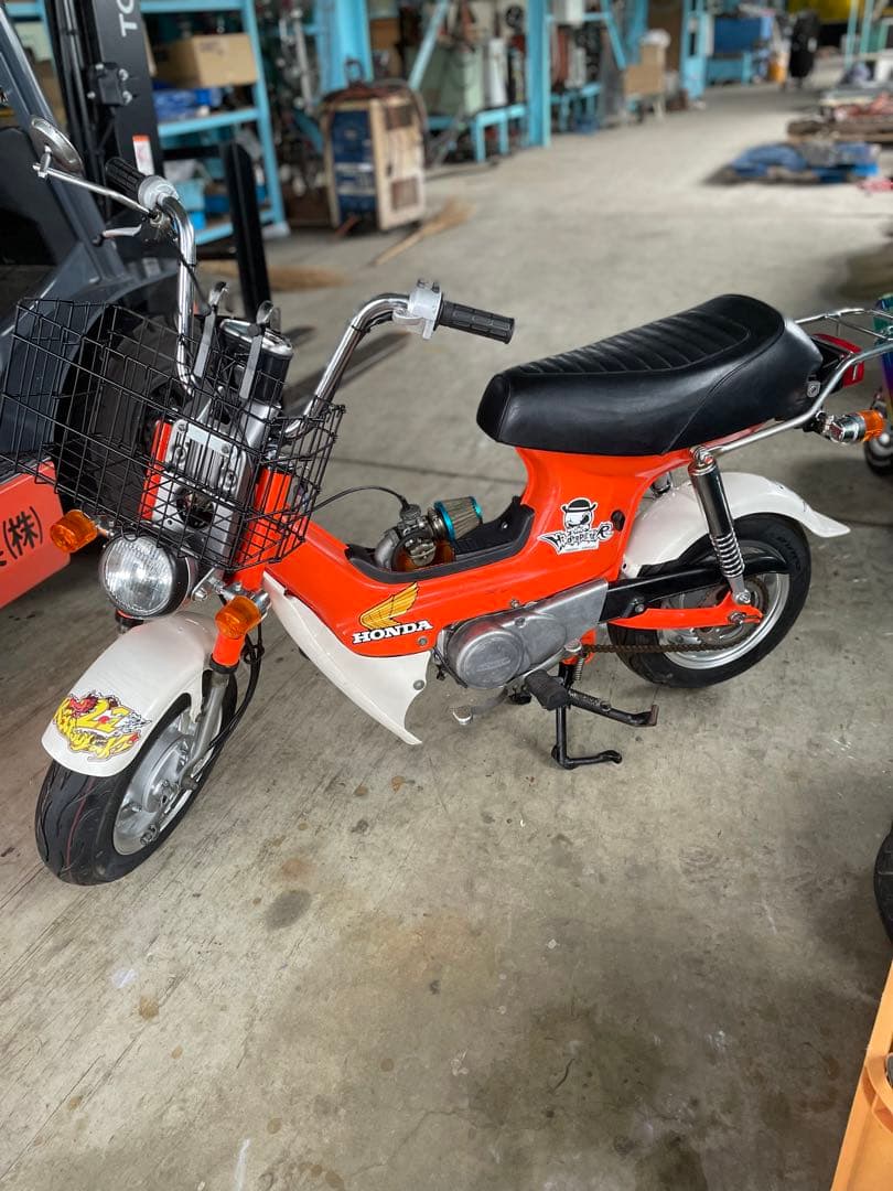 ホンダ　シャリー