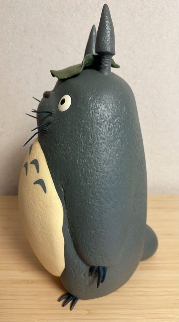 どんぐり共和国限定 ジブリ となりのトトロ 大きな大きな貯金箱　廃番品