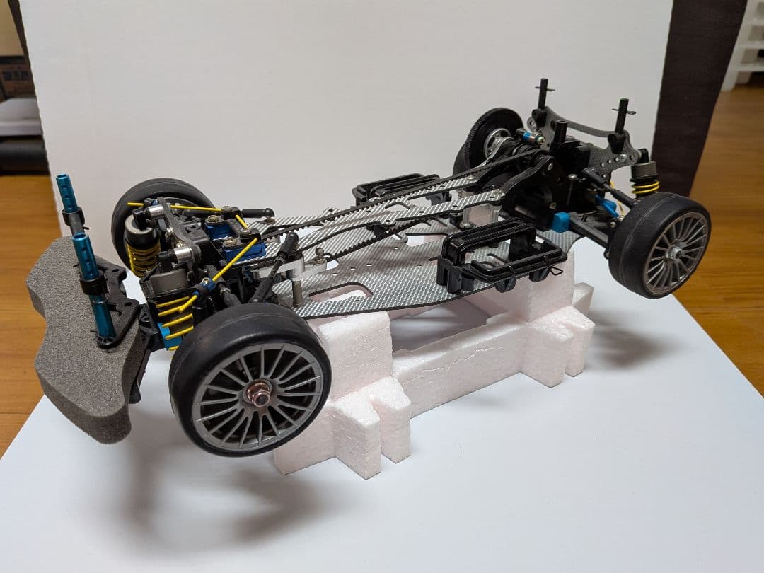 ノ*郎様 タミヤ 1/10 RC シャーシ TA-04 組み立て済み 未走行 当