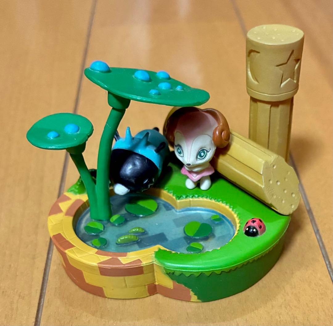 旧 クラシック リヴリーアイランド　フィギュア & シャーペン & ボールペン