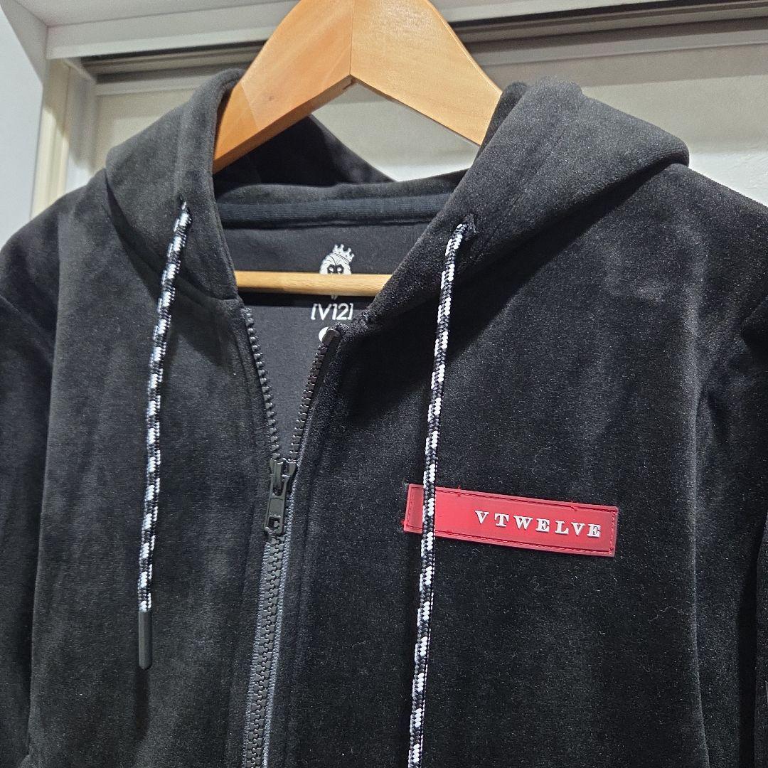 VTWELVE ブラック フルジップフーディ
