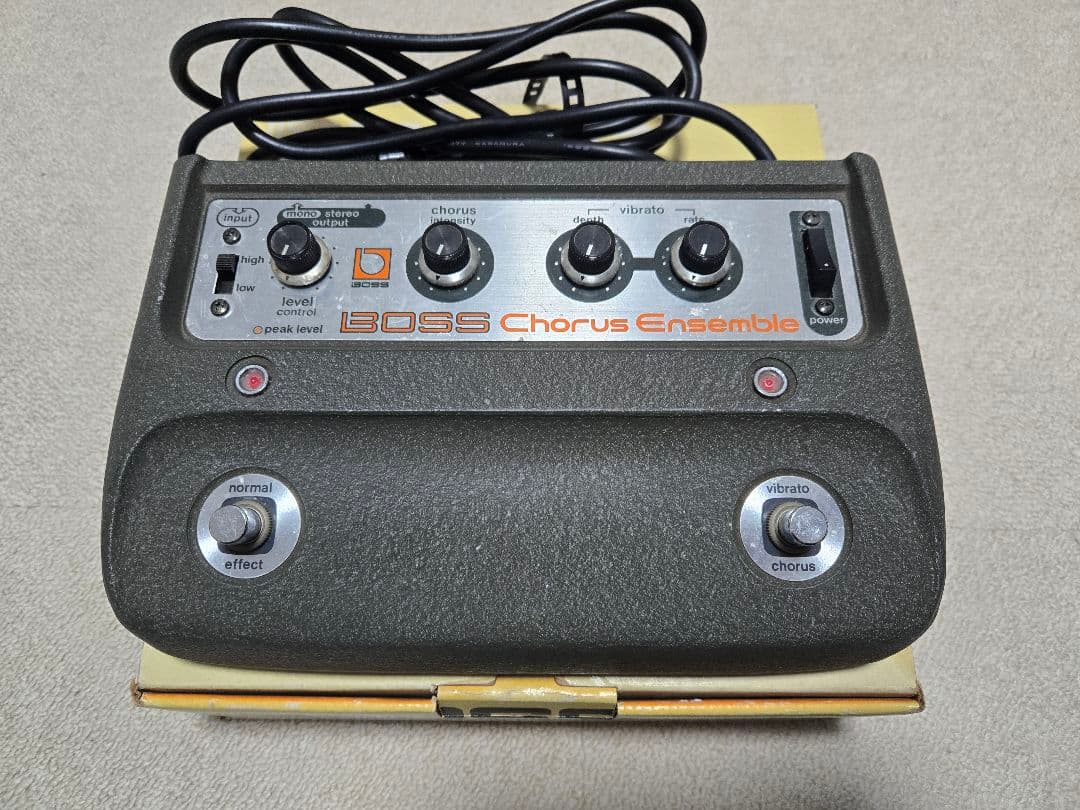 BOSS CE-1 箱あり