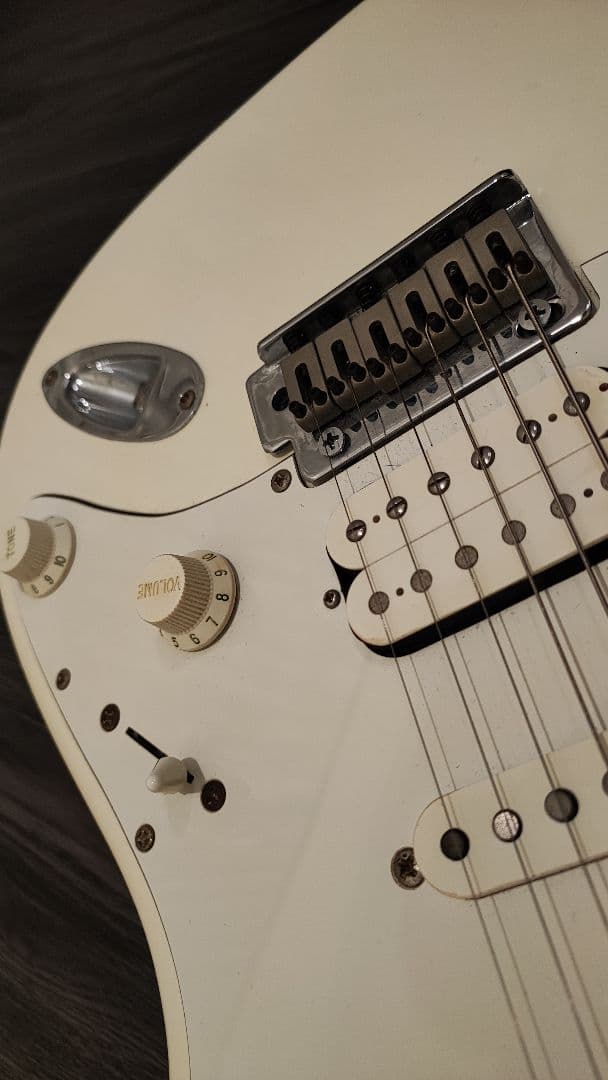 Swing Guitar Technology　ストラトキャスター