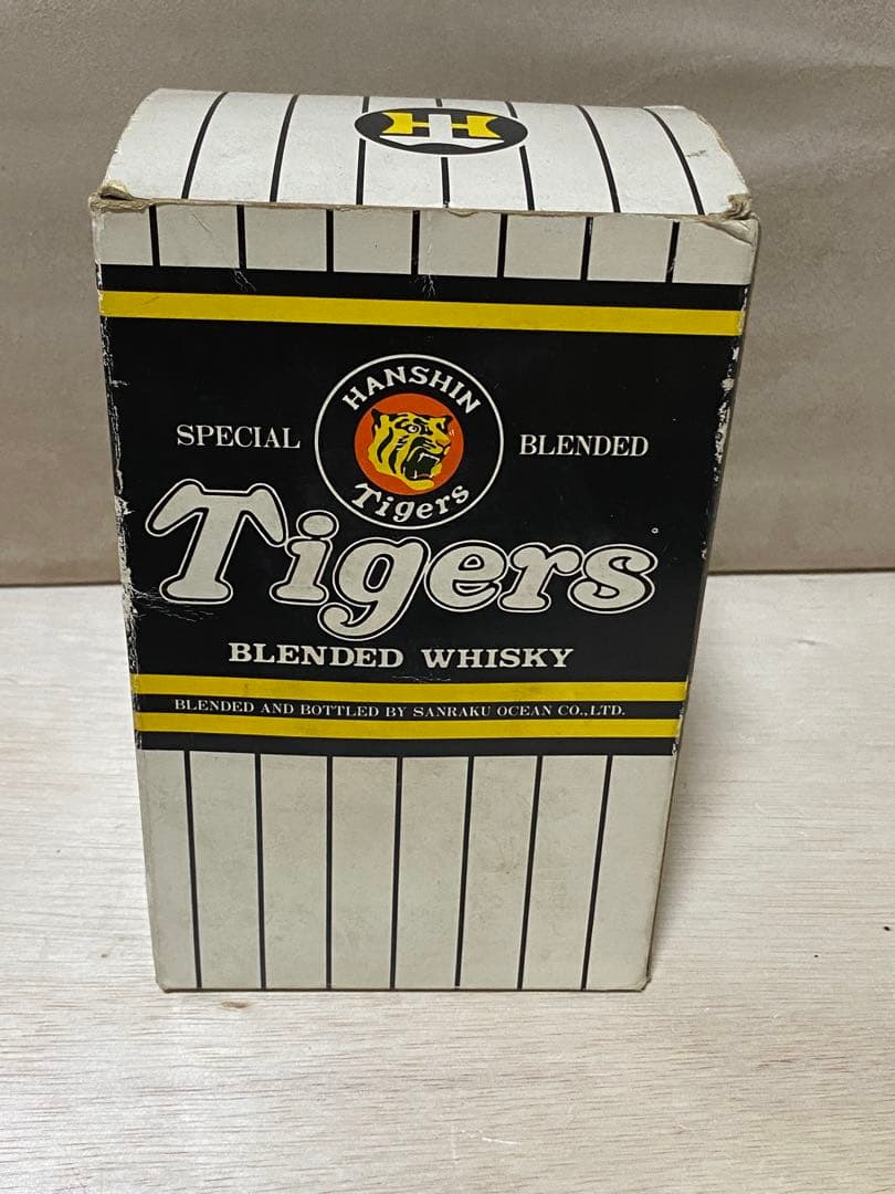 阪神タイガース　ウイスキー　1985年優勝記念ボトル