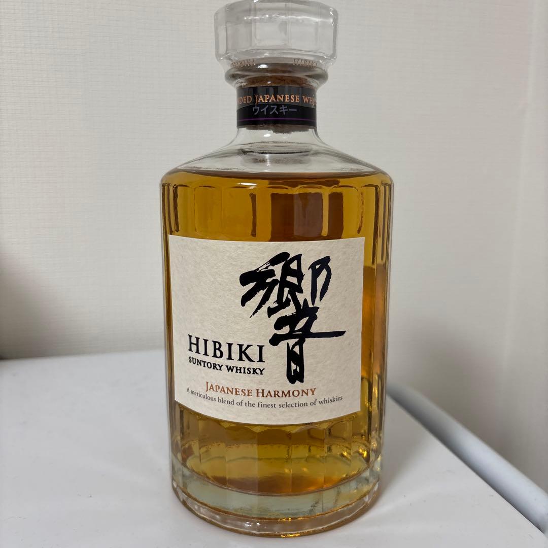 サントリー ウイスキー　響　ジャパニーズハーモニー 700ml