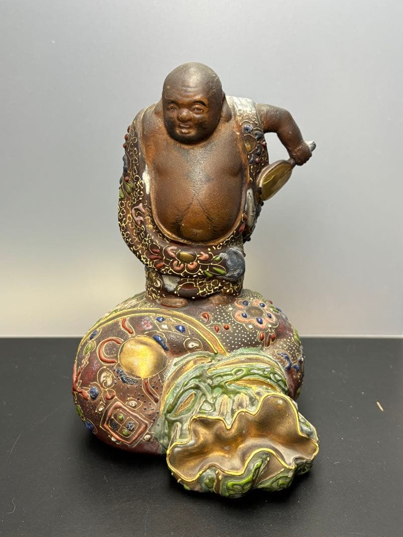 古九谷造 金襴手 金彩色絵細密絵付 布袋像 古陶磁製 薩摩焼 骨董品 古美術品