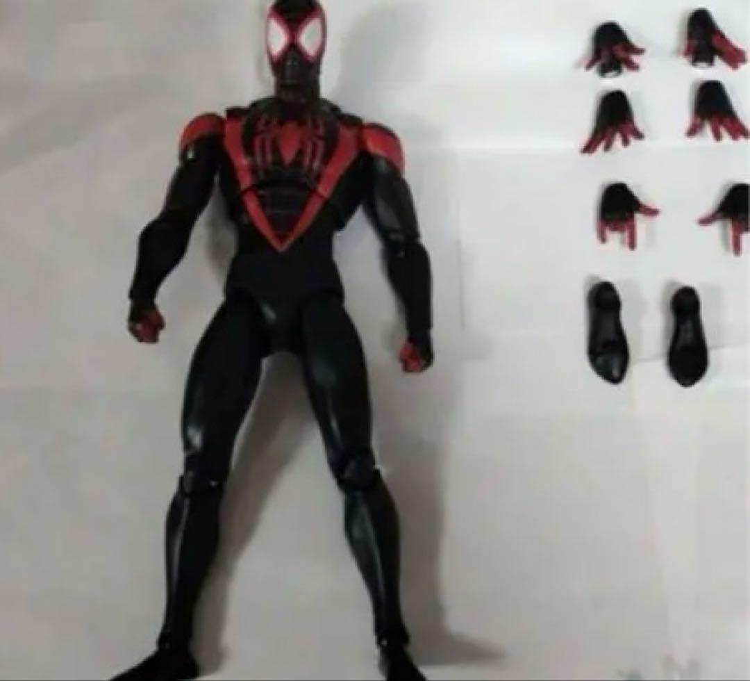 mafex SPIDER-MAN マイルズ・モラレス フィギュア