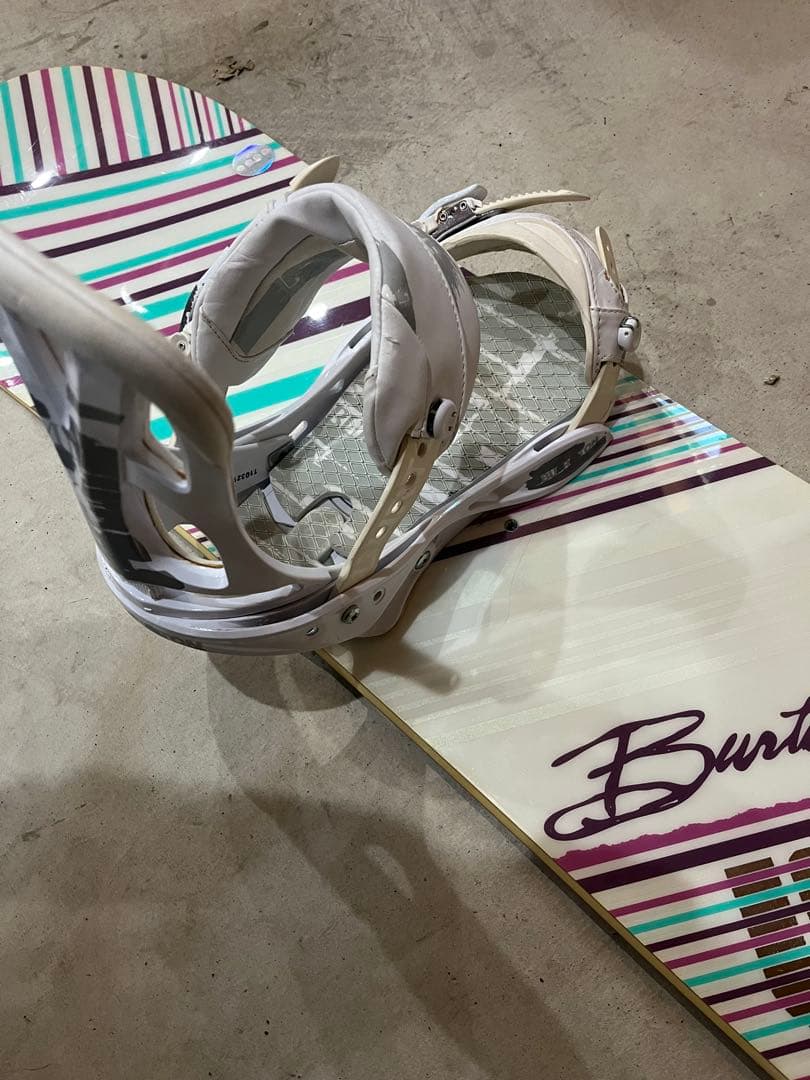 BURTON FEATHER 144㎝　ビンディング　BURTON 即日発送可能