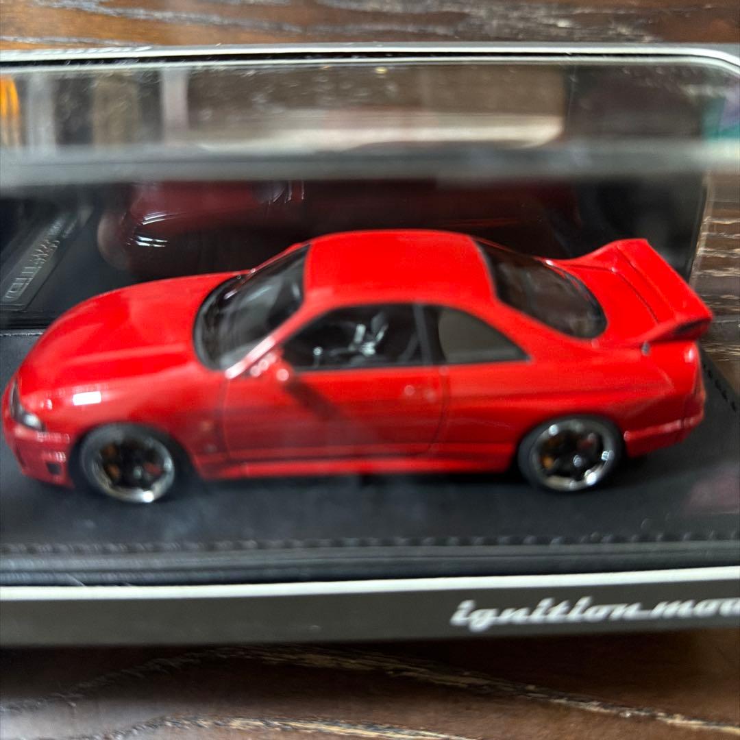 GT-R R33 ミニカー 赤