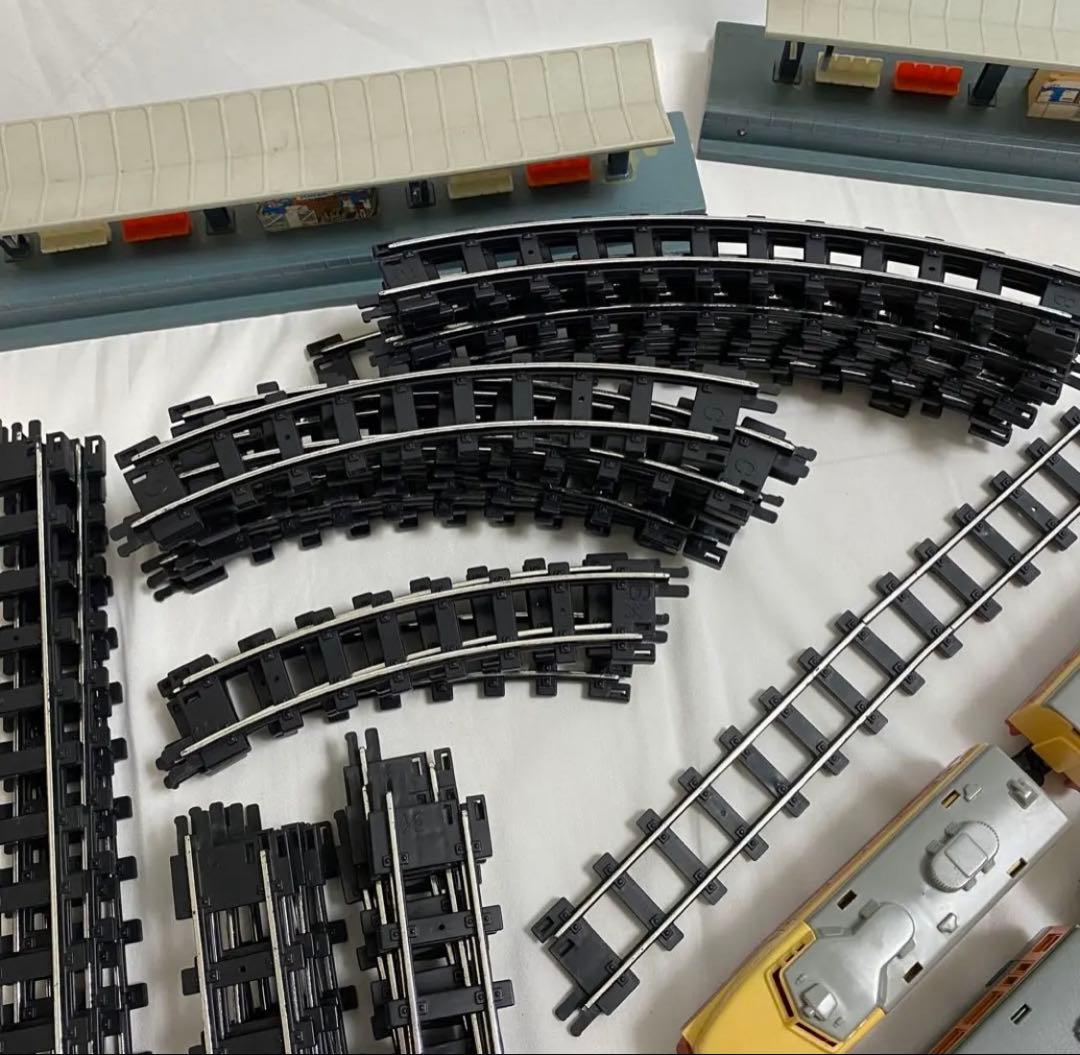 TOMY スーパーレール 鉄道模型