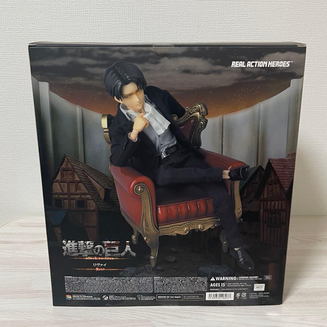 【未開封】進撃の巨人 メディコム・トイ RAH フィギュア 私服 リヴァイ