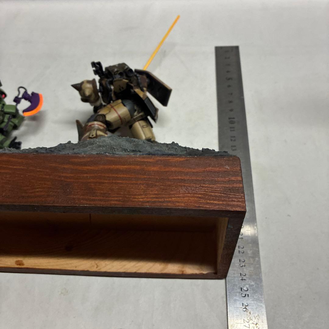 HG 1/144ククルス・ドアンザク VS 高機動型ザクエグベ機 完成品ジオラマ