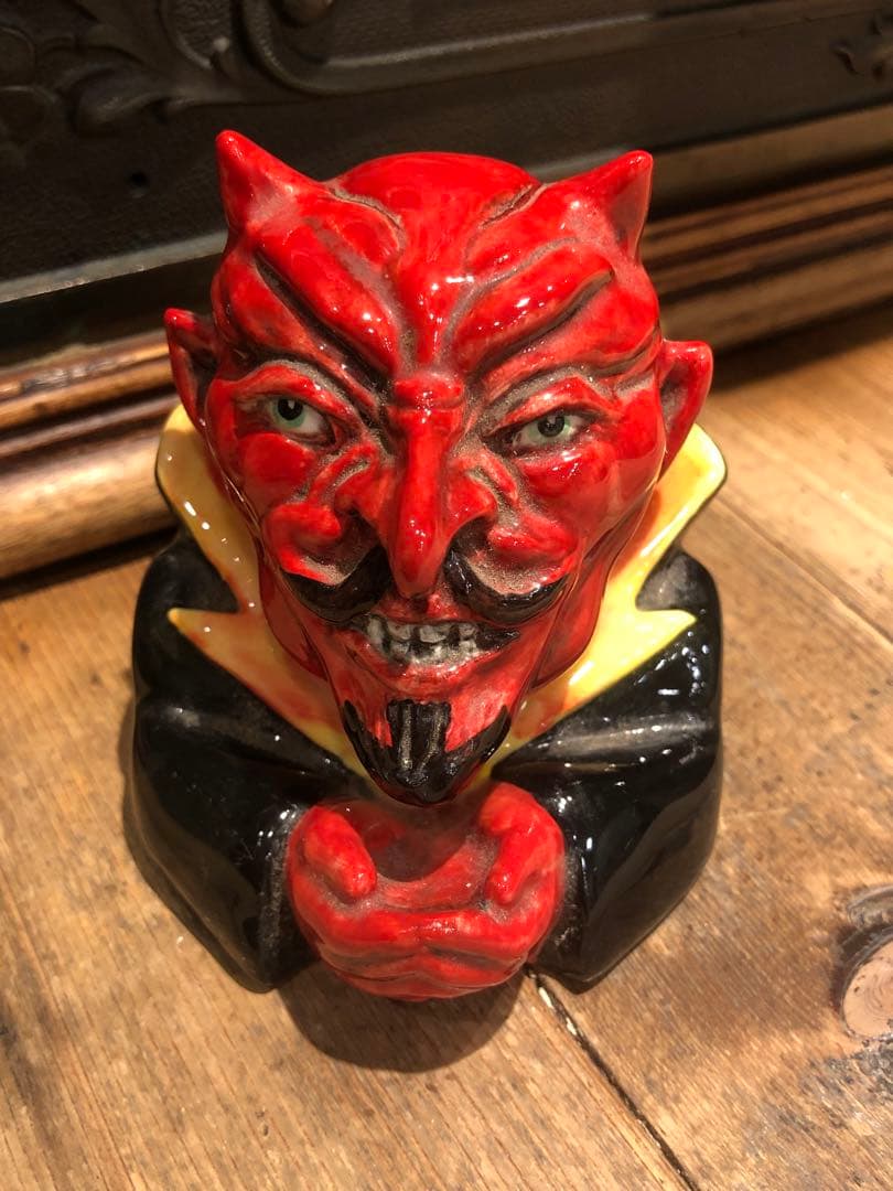 ビンテージ　デビル 悪魔　レッドデビル weirdo スカル　モンスター