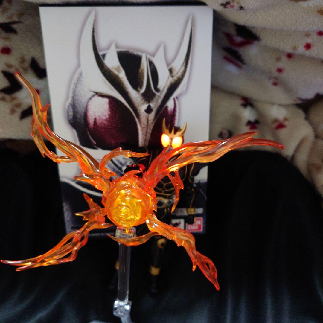 d*7様 真骨彫　仮面ライダークウガ　アルティメットフォーム&発光頭部ver.2