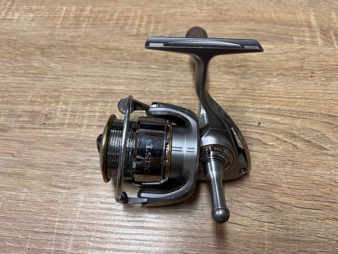 [動作確認済み]ダイワ　DAIWA 05 イグジスト　2506