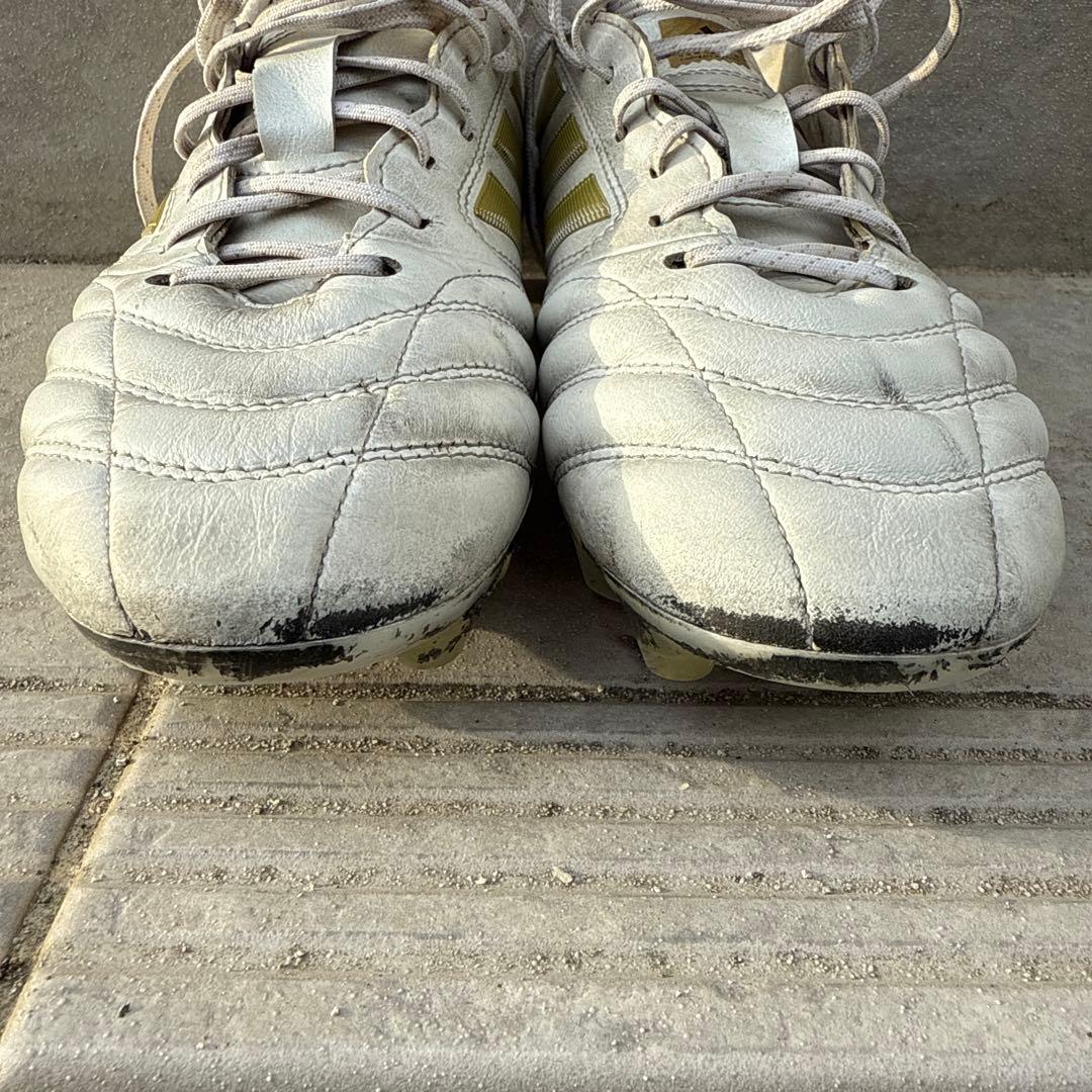 サッカースパイク　コパアイコン2 KAMO限定色　白金