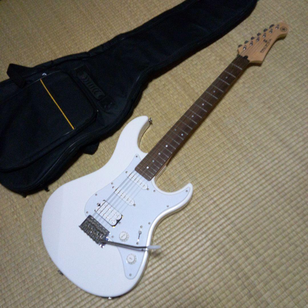 ヤマハ PACIFICA エレキギター PAC 012 S.S.H