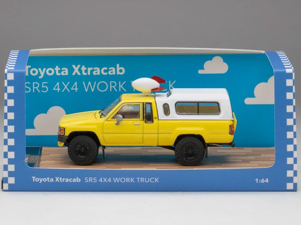 1987 トヨタハイラックス SR5 4X4 ワークトラック クリーンレギュラー