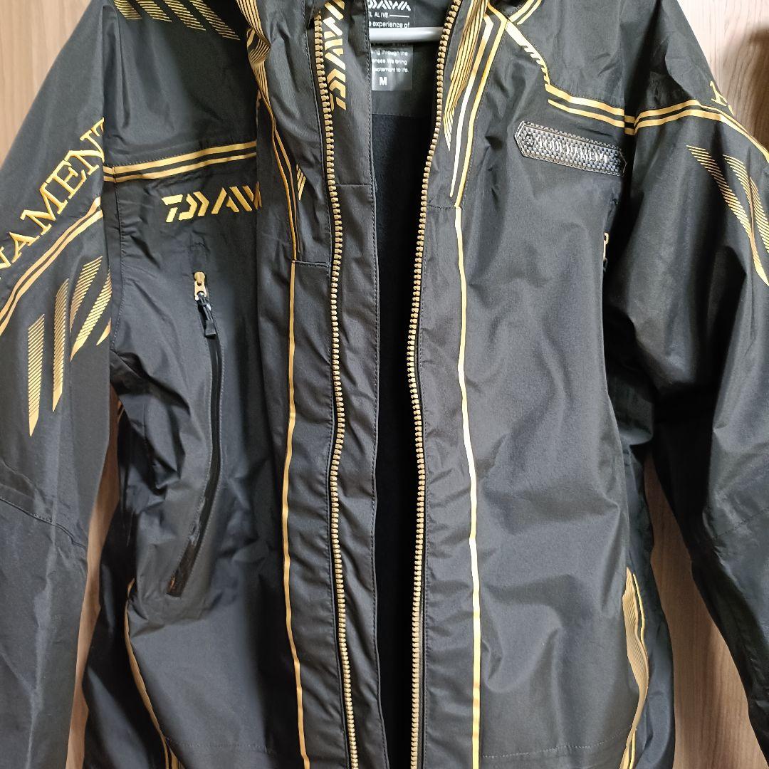 ダイワ トーナメント防寒着 フィッシングスーツ【新品未使用】