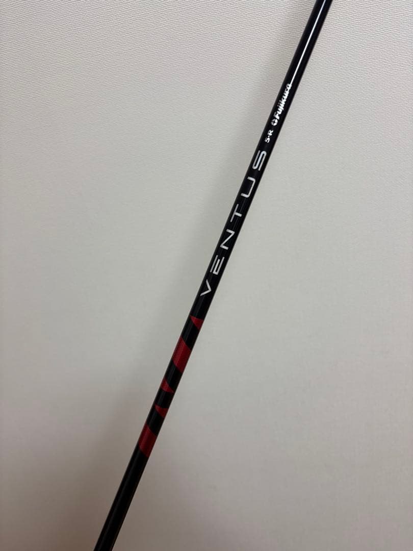 テーラーメイド　ベンタスレッド US スリーブつき