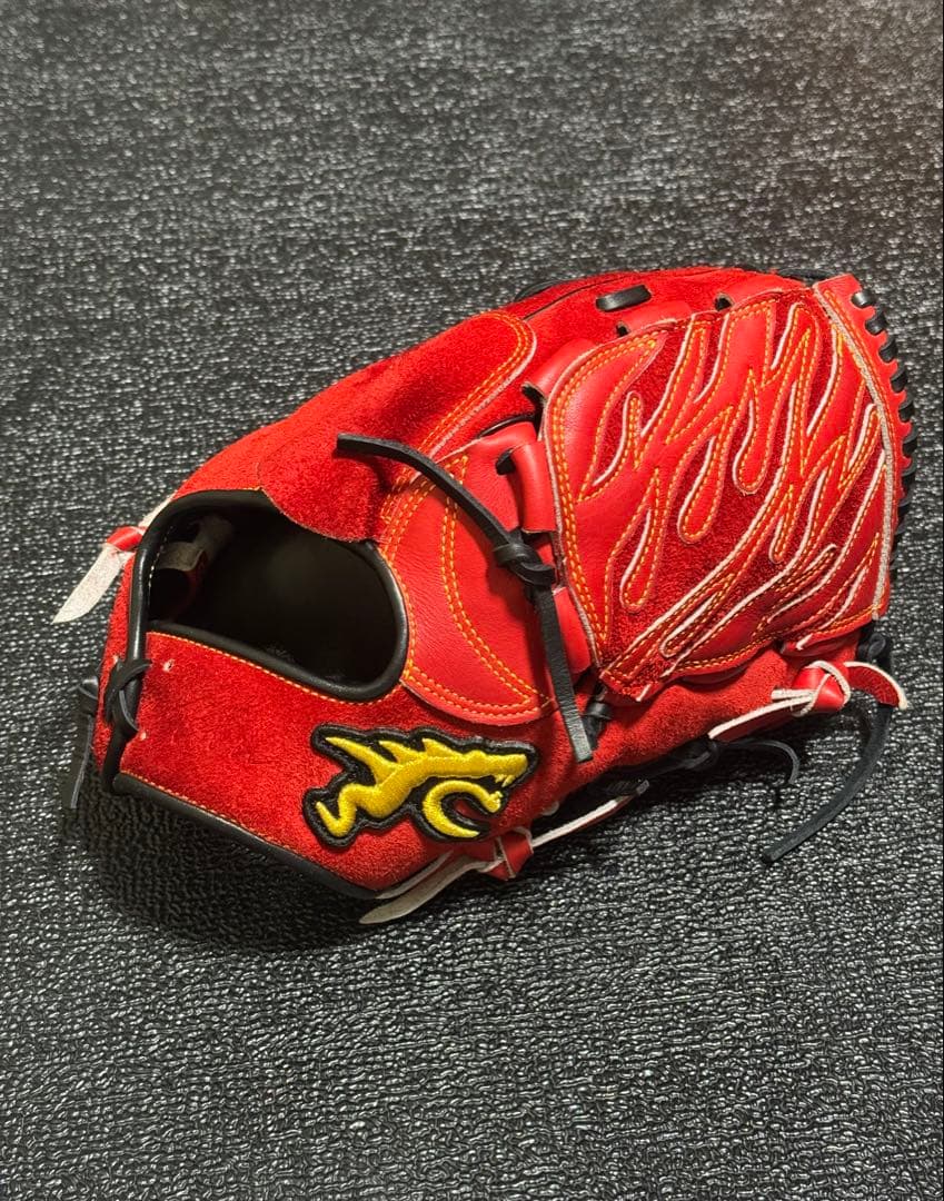 【美品】RYU 投手用グラブ スエード 赤 オーダー不可仕様