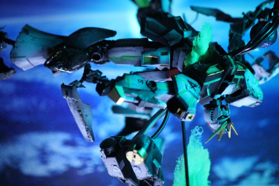 EG ニューガンダム　AXIZショック　塗装済み完成品