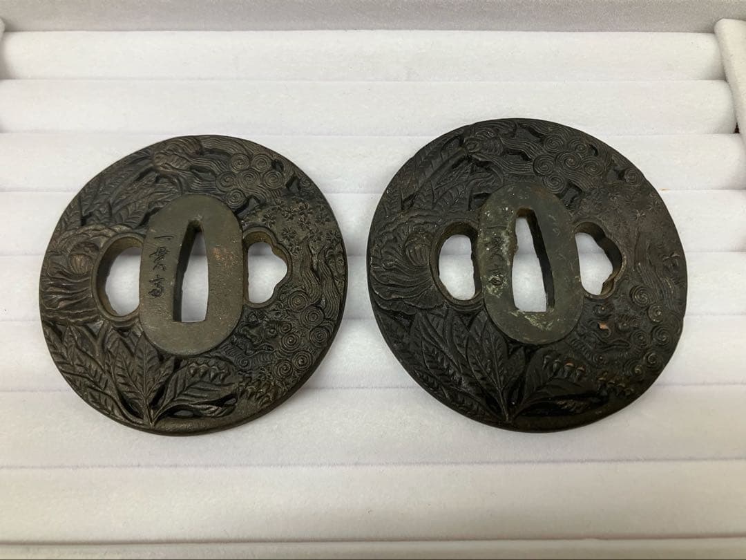 鍔(つば) 花と葉の彫刻 2セット