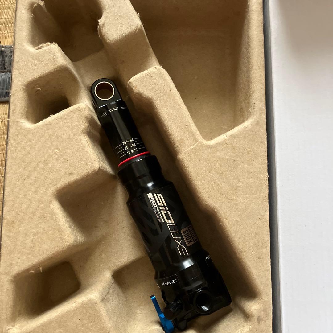 ROCKSHOX リアサスペンション 165x40