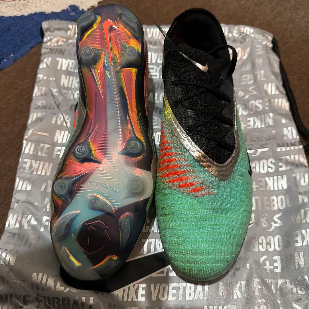ナイキ NIKE ファントム6 FG LOW ローカット サッカースパイク
