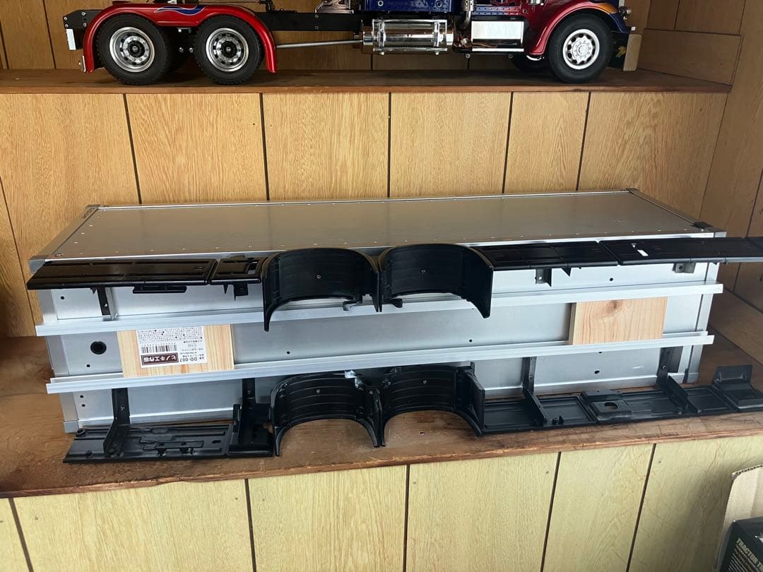 J*5様 タミヤ1/14 単車専用 パネルバン