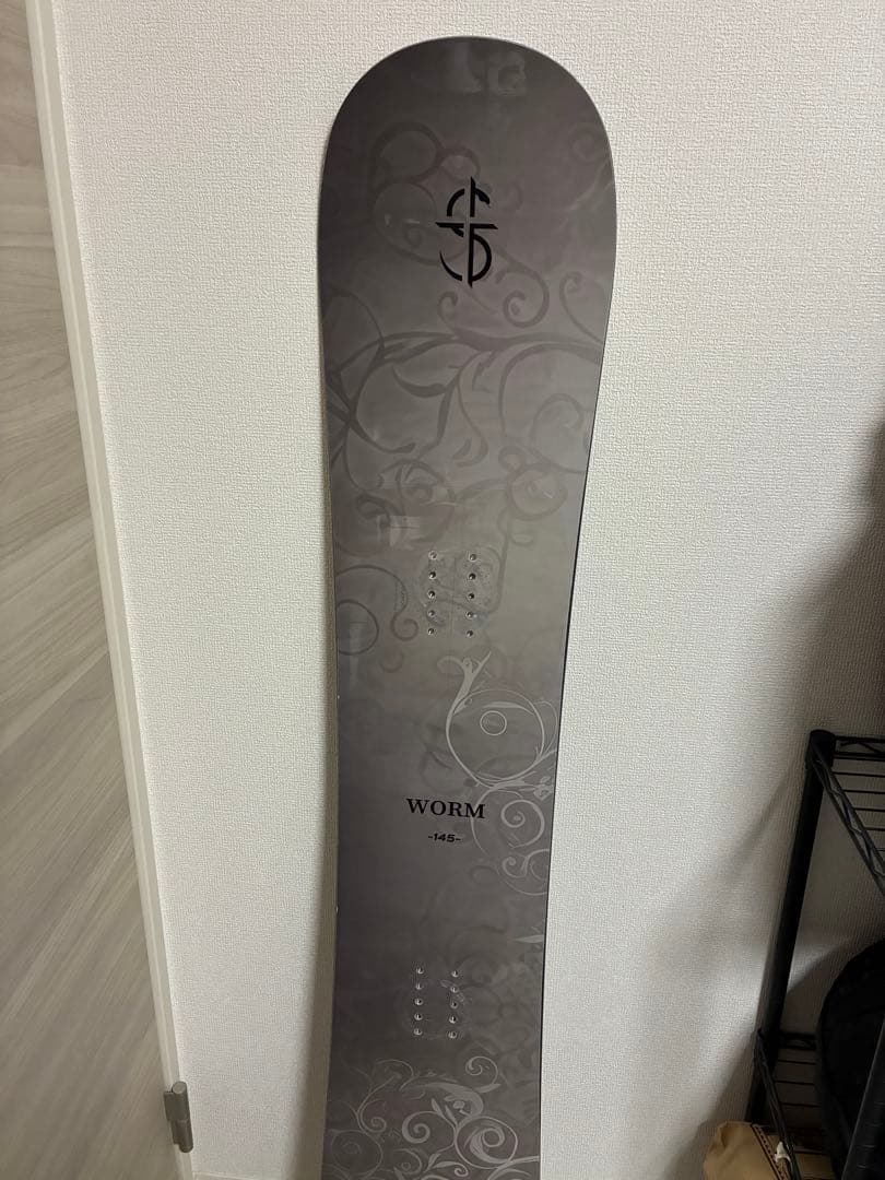 WORM & CROOJA スノーボード25-26 145cm