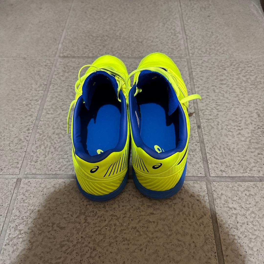 ASICS フットサルシューズ　28.5㎝