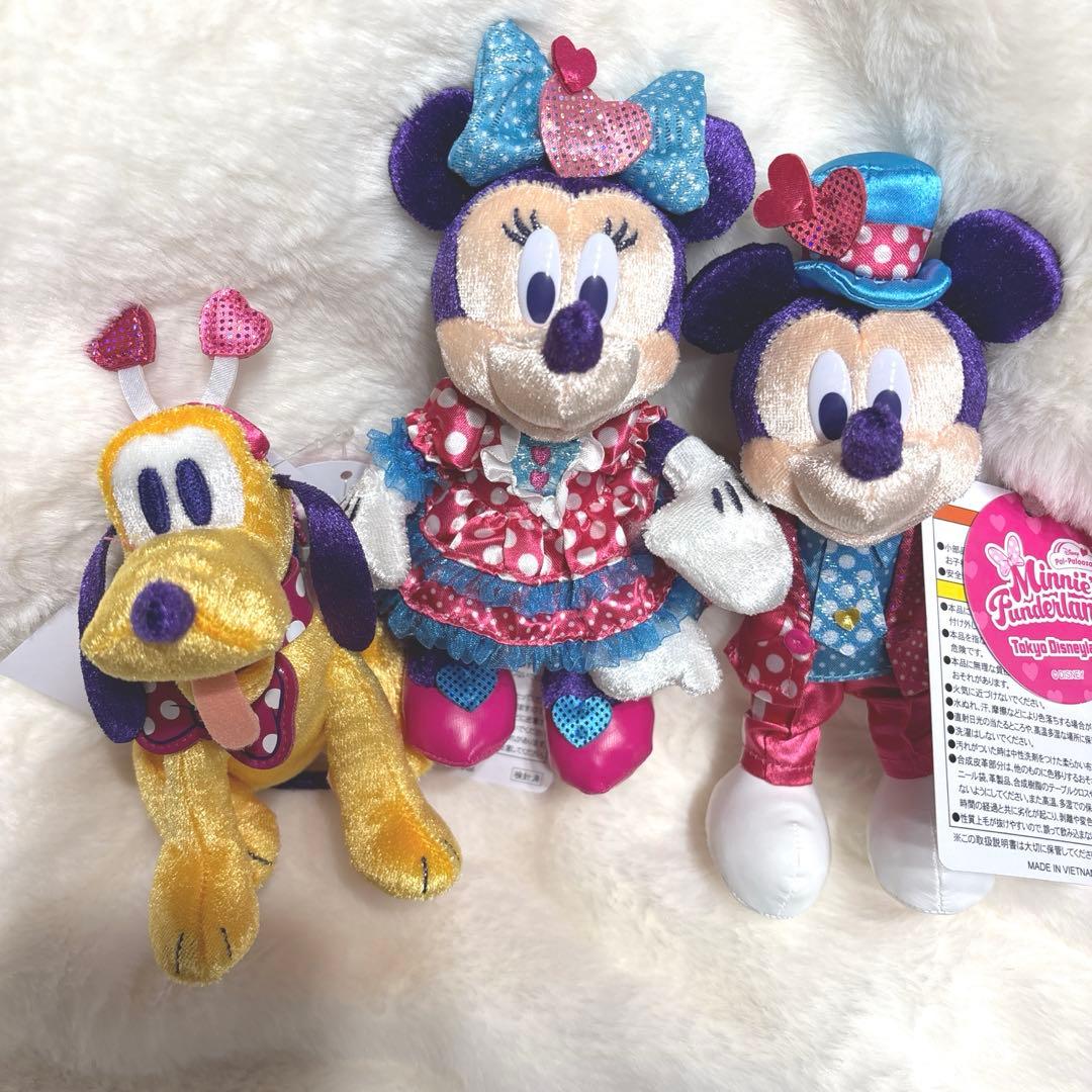 ディズニー　パルパルーザ　ミニーのファンダーランド　ぬいぐるみバッジセット