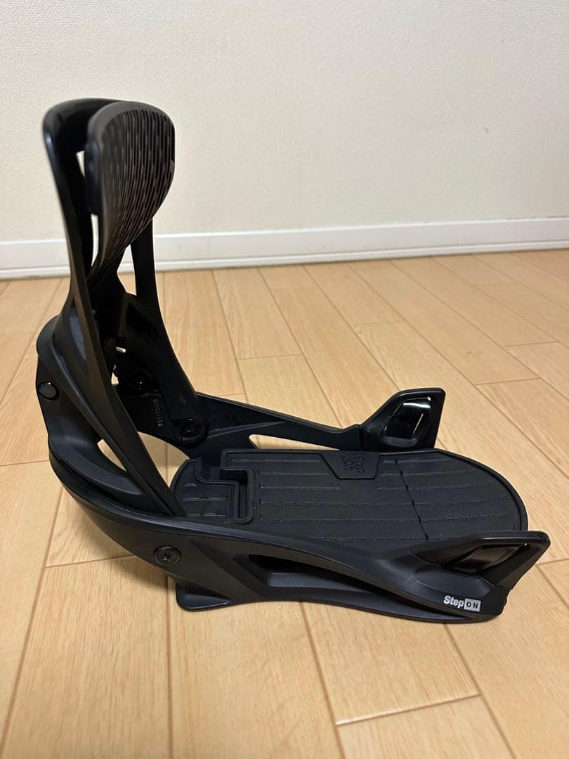 Burton Step On Genesis Mサイズ