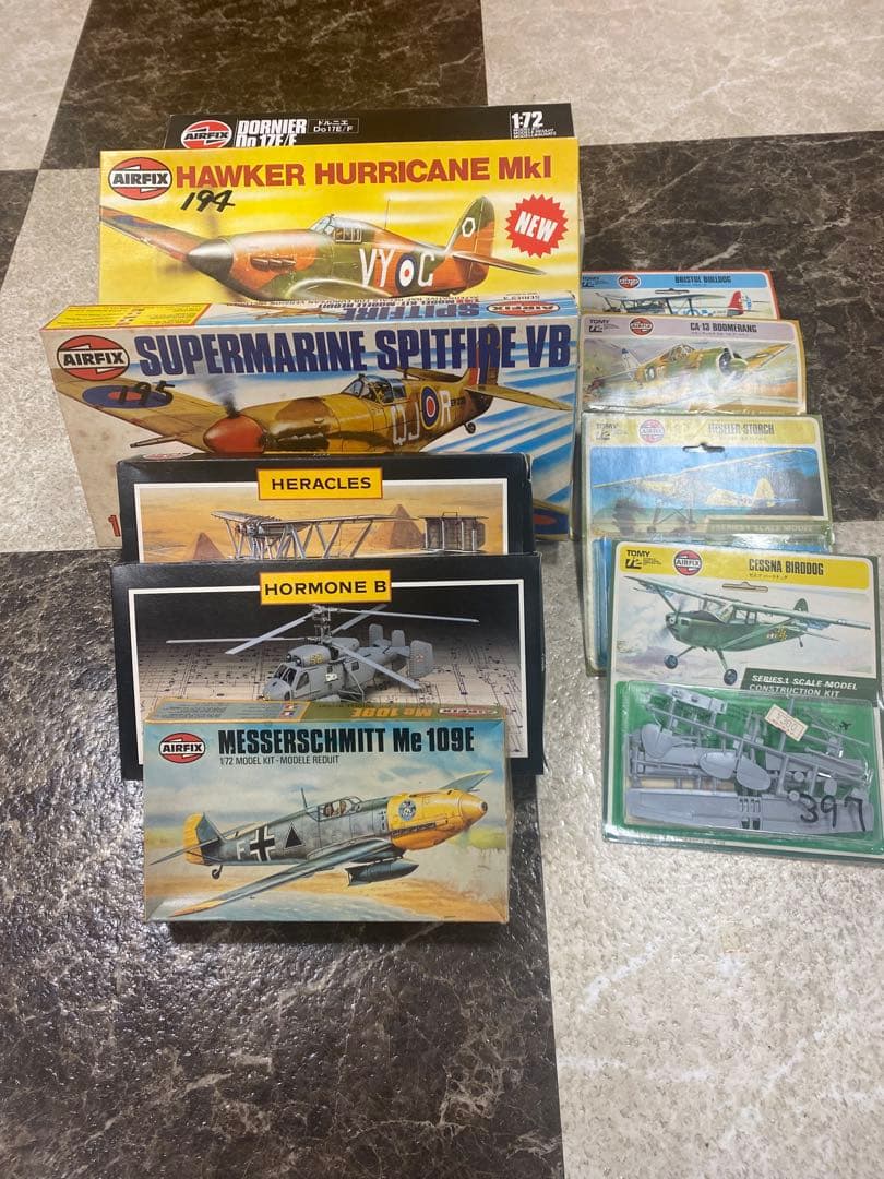航空機モデルキットセット 1/72