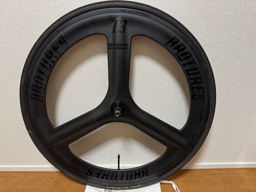 ブローチャーズ　BROTURES T3 バトンホイール　フロント　ストラップ込み