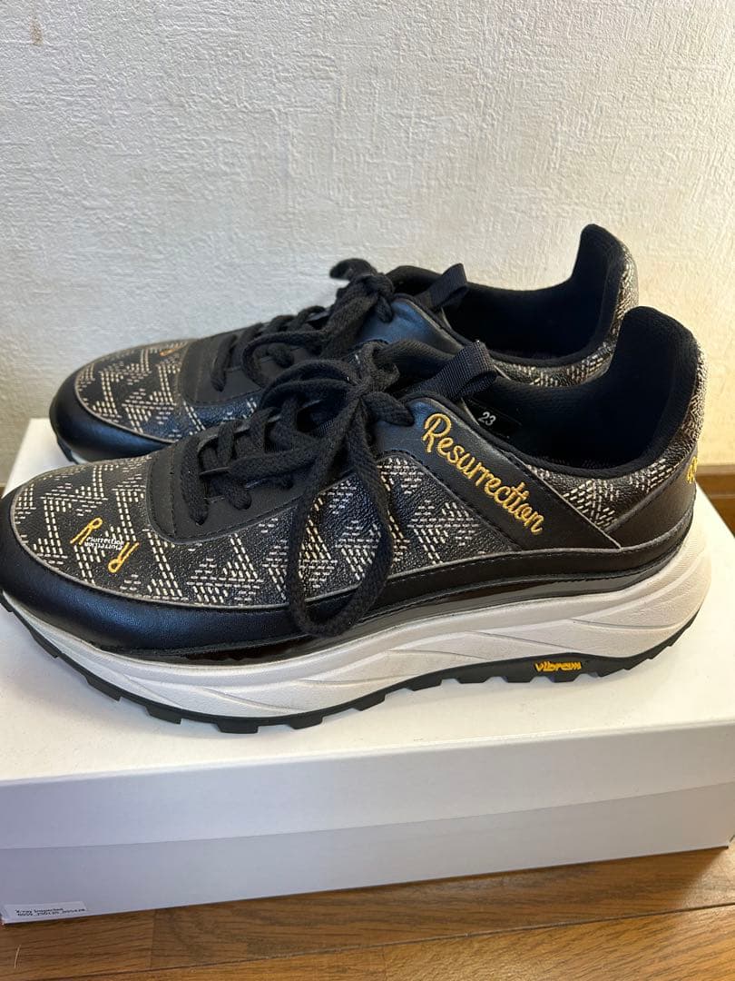 25日限定価格！Resurrection Thrush ゴルフシューズ